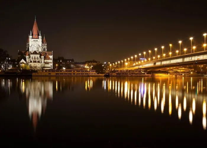 Schoenes Living Am Donauufer *