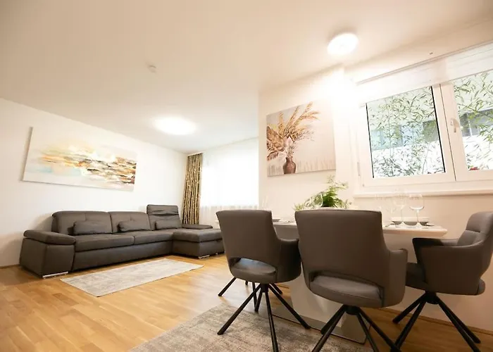 Schoenes Living Am Donauufer Appartement *